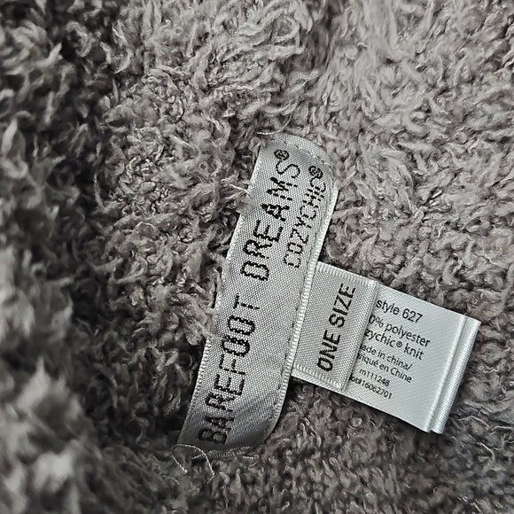 Barefoot Dreams Cozychic Beach Poncho Striped Fringe Gray Black One Size - Picture 2 of 11